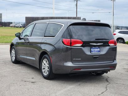 Used 2022 Chrysler Voyager LX