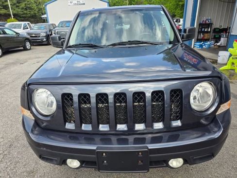 Used 2015 Jeep Patriot Sport w/ Power Value Group image 2