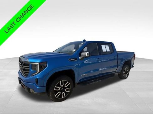 Used 2022 GMC Sierra 1500 AT4 image 3