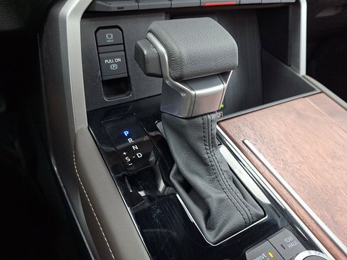 Used 2025 Toyota Tundra 1794 Edition image 15