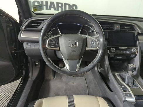 Certified 2018 Honda Civic EX-T image 12