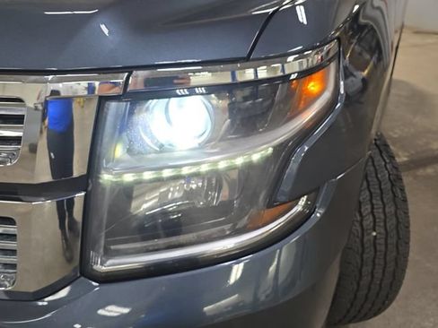 Used 2020 Chevrolet Tahoe LT AWD/4WD image 34