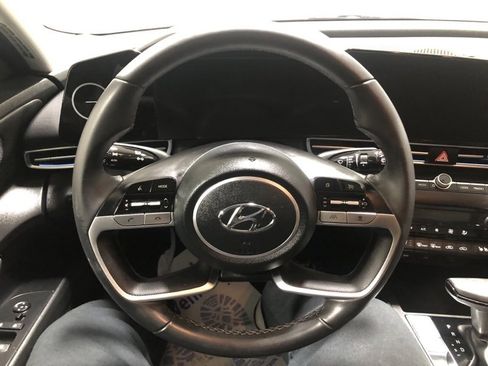 Used 2023 Hyundai Elantra Limited w/ Cargo Package image 25