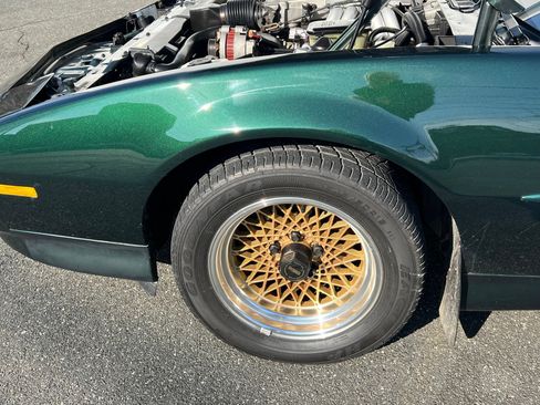 Used 1992 Pontiac Firebird Trans Am RWD image 28