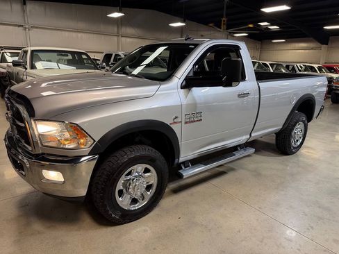 Used 2014 RAM 2500 SLT w/ Popular Equipment Group AWD/4WD image 29