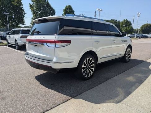 Used 2023 Lincoln Navigator Reserve AWD/4WD image 8