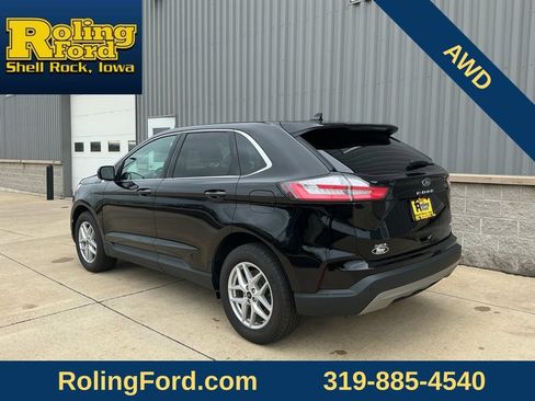 Used 2024 Ford Edge SEL AWD/4WD image 3