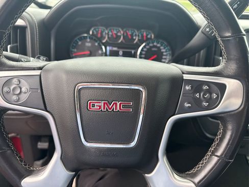 Used 2018 GMC Sierra 1500 SLE w/ SLE Value Package AWD/4WD image 14