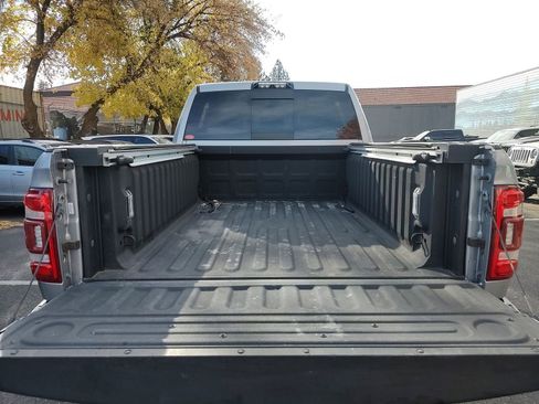 Used 2019 RAM 2500 Limited image 21