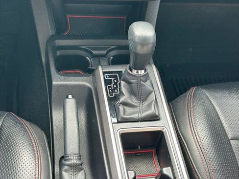 Certified 2022 Toyota Tacoma SR5 image 22