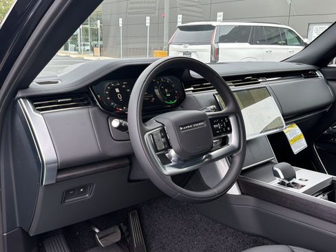 New 2026 Land Rover Range Rover SE AWD/4WD image 4