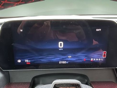 Used 2024 Chevrolet Traverse RS image 11