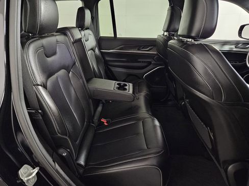 Used 2024 Jeep Grand Cherokee Limited w/ Trailer Tow Package image 30