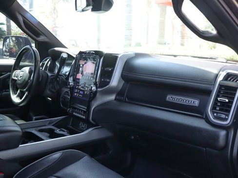 Used 2020 RAM 2500 Laramie w/ Night Edition AWD/4WD image 47