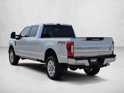 Used 2019 Ford F250 Platinum w/ Platinum Ultimate Package AWD/4WD image 7