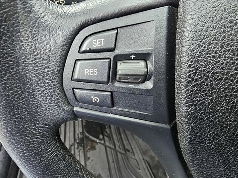 Used 2015 BMW 320i 320i image 20