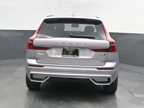 New 2026 Volvo XC60 B5 Plus w/ Protection Package Premier AWD/4WD image 6