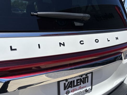 Used 2023 Lincoln Navigator L Black Label AWD/4WD image 13