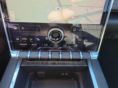 New 2025 GMC Sierra EV Denali image 29