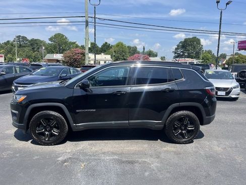 Used 2020 Jeep Compass Latitude w/ Cold Weather Group image 8