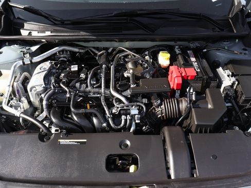 Used 2024 Nissan Sentra SR image 11