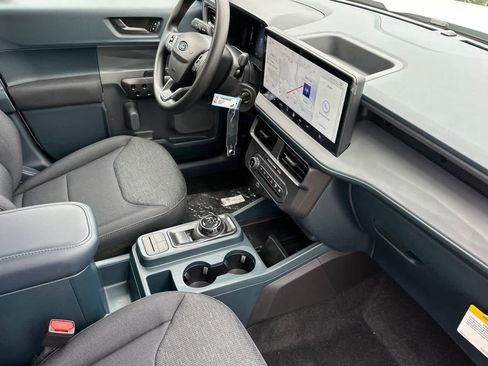 New 2026 Ford Maverick XL image 17