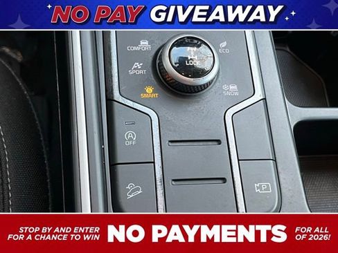 Used 2023 Kia Sorento LX image 38