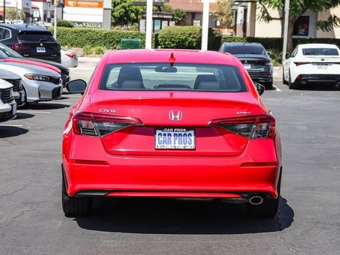 Used 2024 Honda Civic Sport image 12