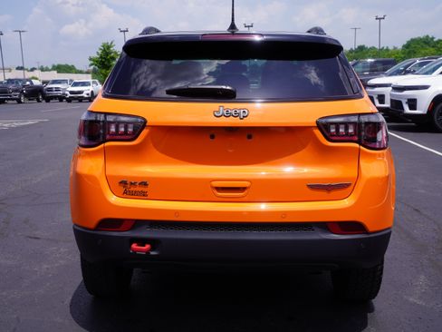 Used 2026 Jeep Compass Trailhawk AWD/4WD image 6