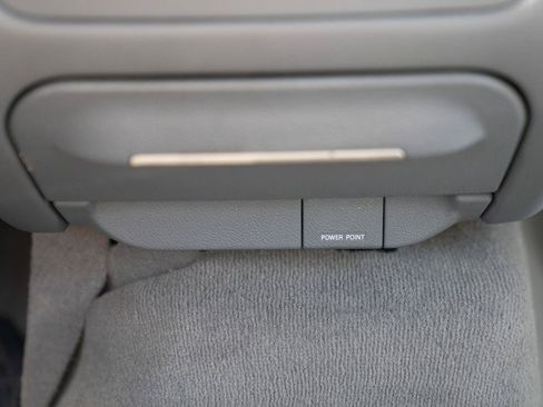Used 2007 Lincoln Town Car Signature RWD image 31