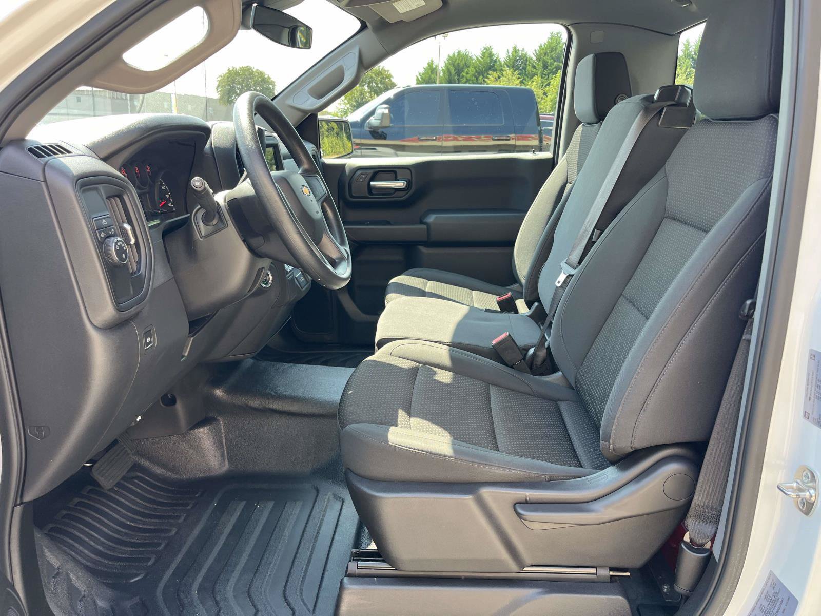 Used 2025 Chevrolet Silverado 1500 W/T RWD image 12
