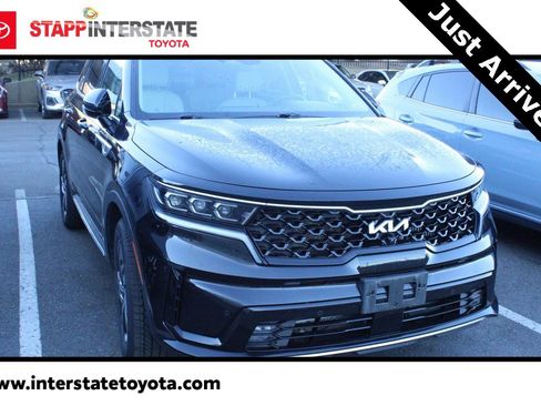 Used 2023 Kia Sorento SX Prestige image 1
