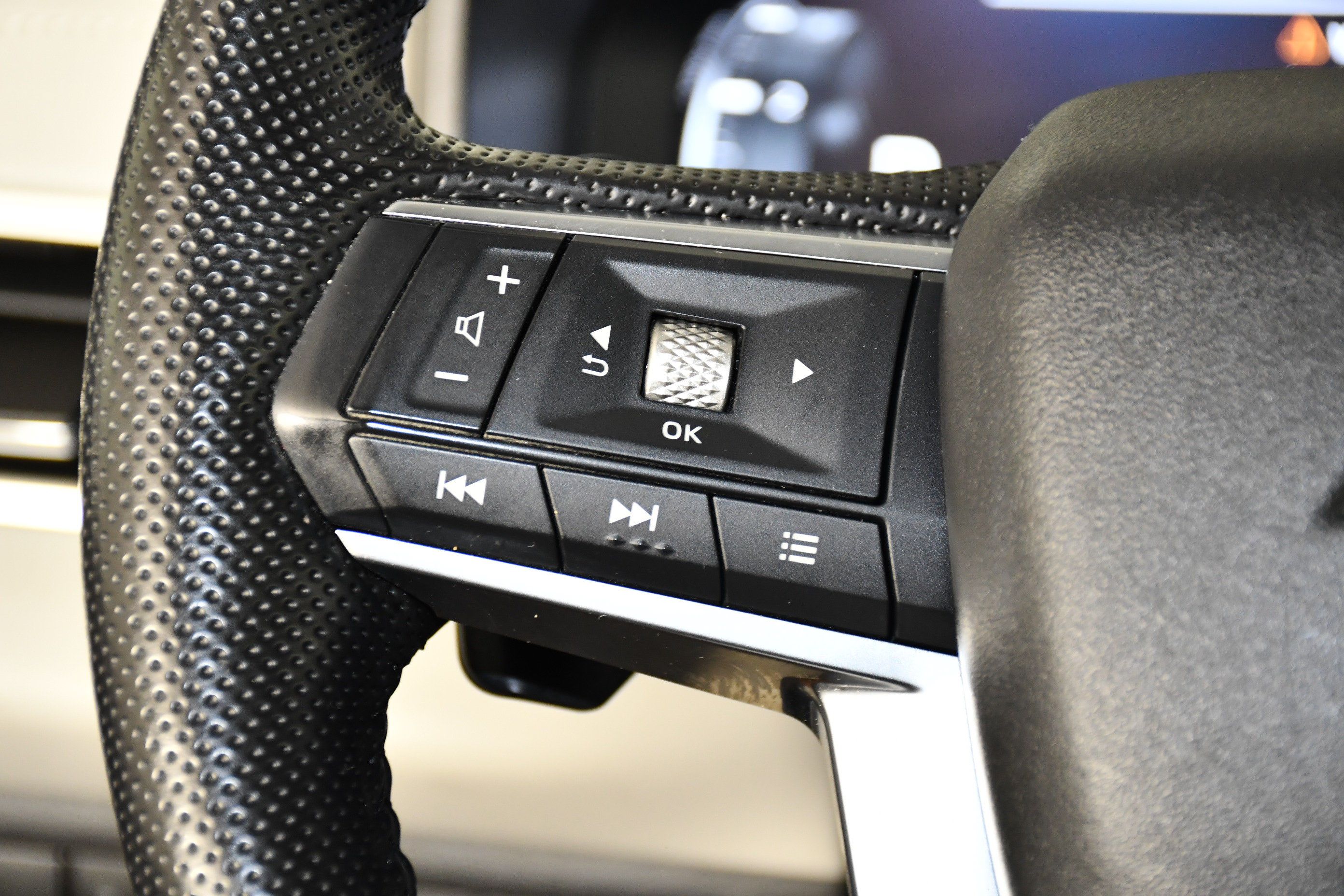 Used 2024 Mitsubishi Outlander SEL AWD/4WD image 20