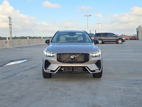 New 2026 Volvo XC60 B5 Ultra w/ Protection Package Premier AWD/4WD image 2