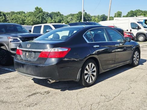 Used 2013 Honda Accord EX image 3