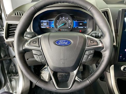 Used 2024 Ford Edge SEL AWD/4WD image 14
