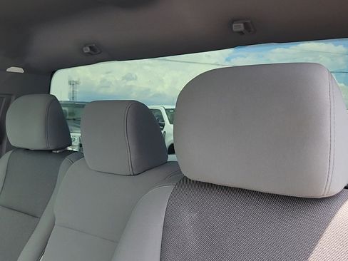 Used 2017 Ford F150 XL w/ Equipment Group 101A Mid RWD image 9