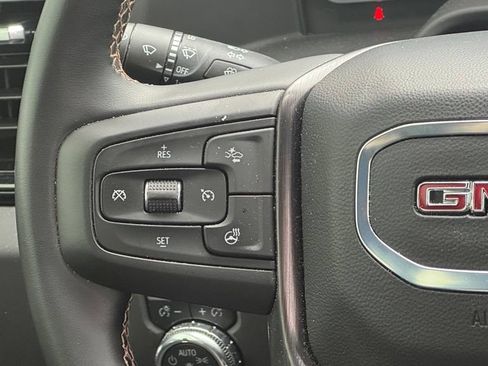 Used 2025 GMC Sierra 2500 AT4 AWD/4WD image 21