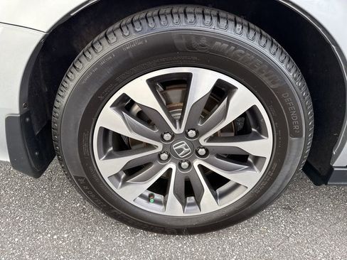 Used 2022 Honda Odyssey EX-L image 9