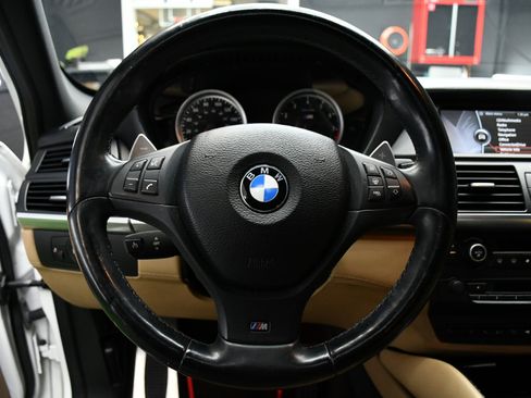 Used 2014 BMW X6 M image 23