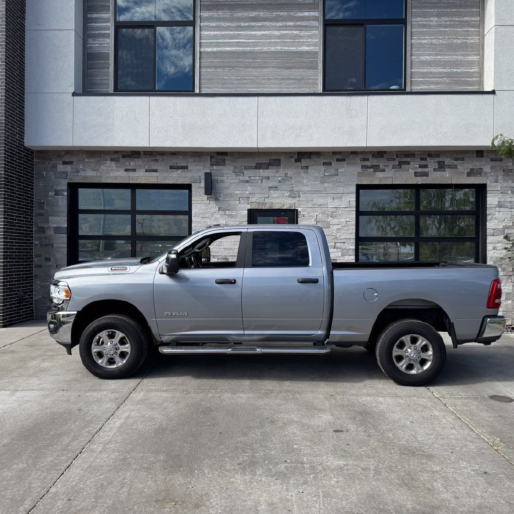 Used 2024 RAM 2500 Big Horn w/ Level 2 Equipment Group AWD/4WD image 6