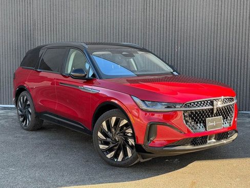 New 2026 Lincoln Nautilus Reserve image 8