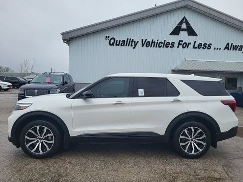 Used 2022 Ford Explorer ST w/ Premium Technology Package image 22