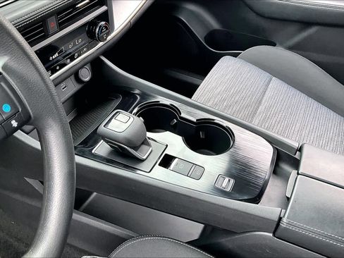 Certified 2023 Nissan Rogue SV FWD image 15