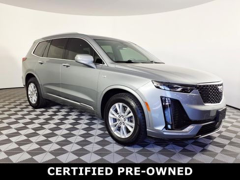 Certified 2023 Cadillac XT6 Luxury FWD image 3