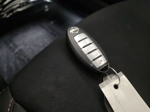 Used 2021 Nissan Sentra SR FWD image 31