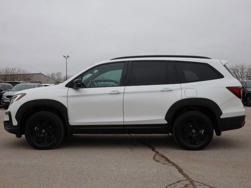 Used 2022 Honda Pilot TrailSport image 8
