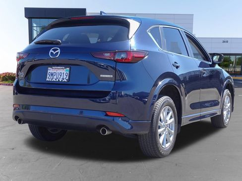 Used 2024 MAZDA CX-5 AWD 2.5 S w/ Preferred Package image 3
