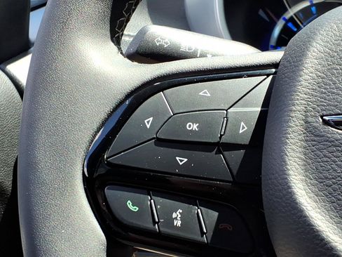 Used 2022 Chrysler Pacifica Touring-L w/ S Appearance Package FWD image 25