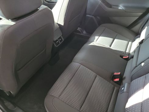New 2026 Chevrolet Equinox LT w/ Safety and Technology Package FWD image 7